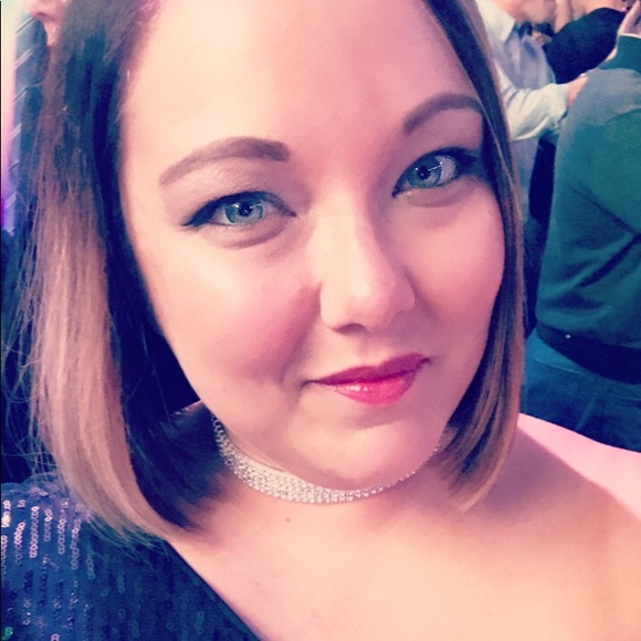 Meet your Posher, Ashley - Picture 7 of 8